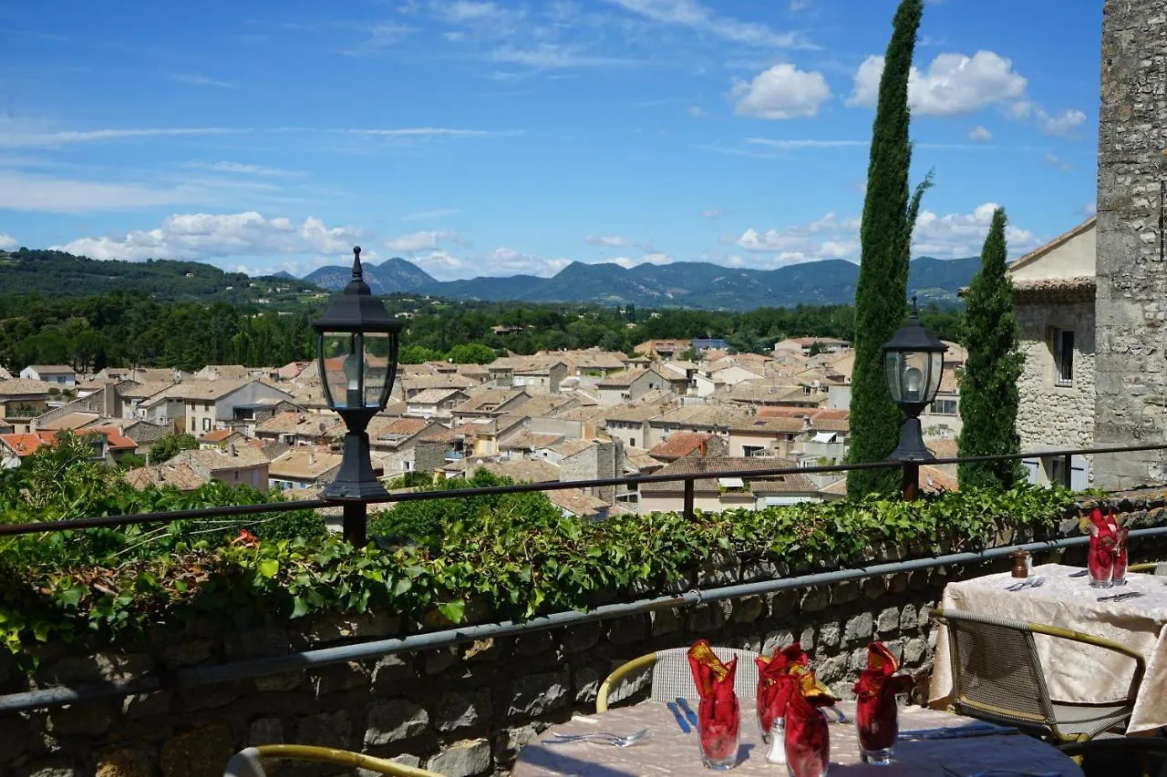 Hostellerie Le Beffroi Vaison-la-Romaine Hotel