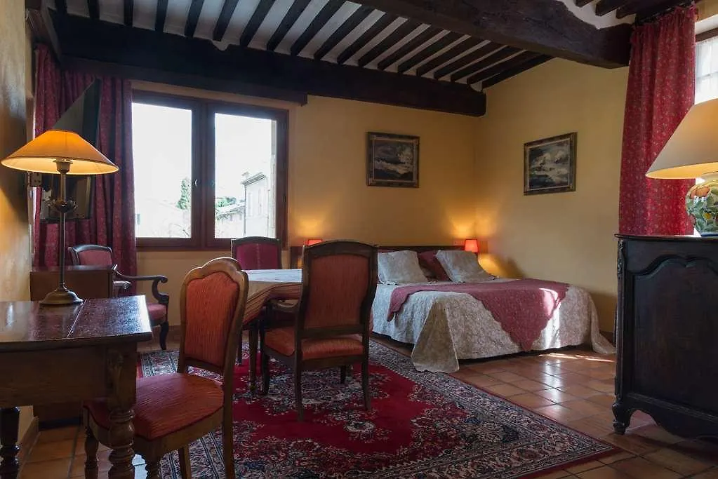 Hostellerie Le Beffroi Vaison-la-Romaine France