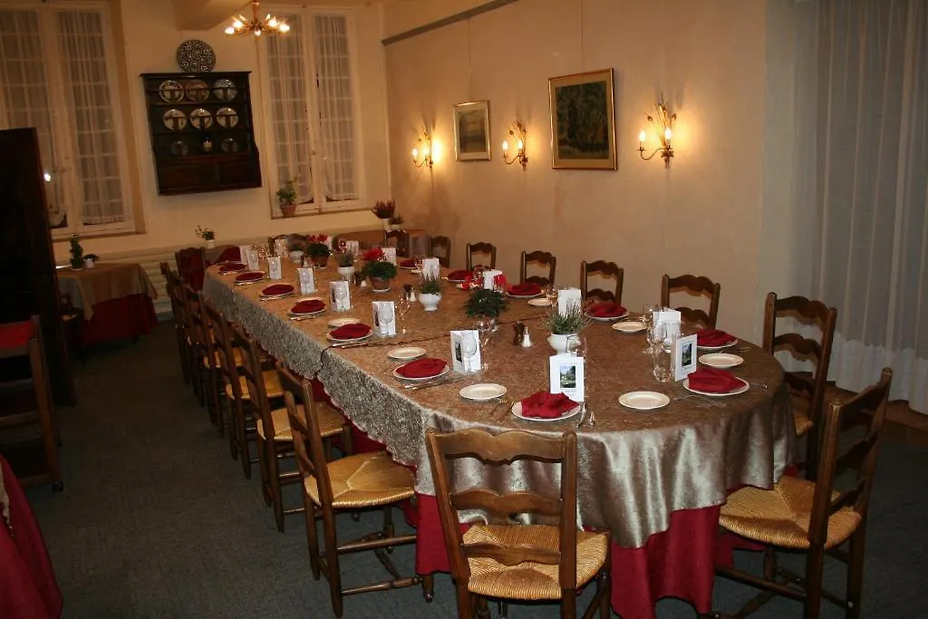 Hostellerie Le Beffroi Vaison-la-Romaine 3*,  France